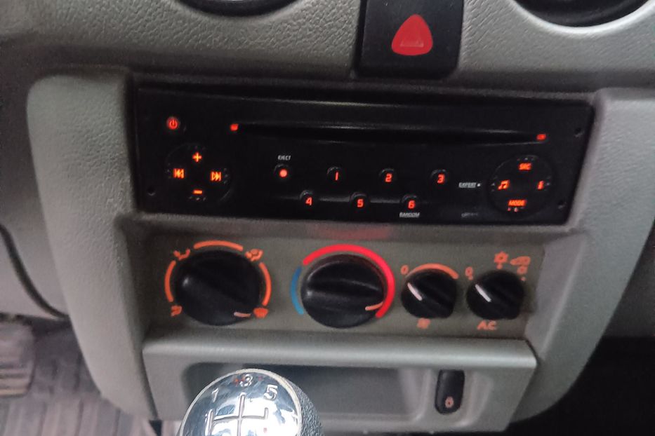 Продам Renault Kangoo пасс. 2006 года в Черкассах