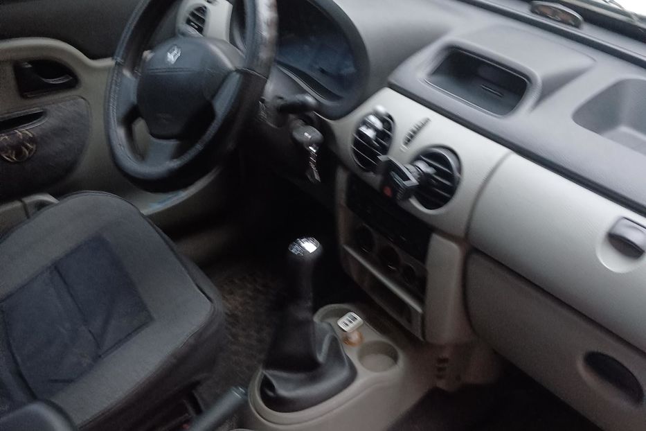 Продам Renault Kangoo пасс. 2006 года в Черкассах