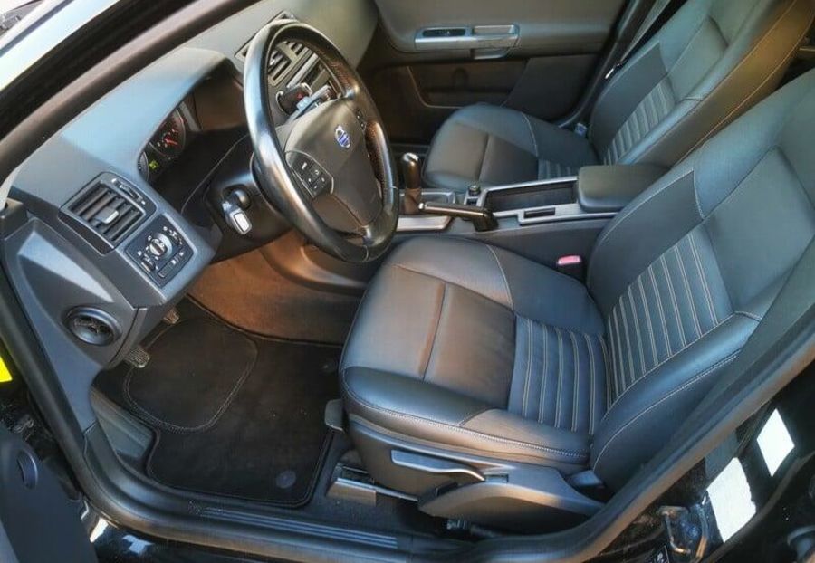 Продам Volvo V50 2006 года в г. Павлоград, Днепропетровская область