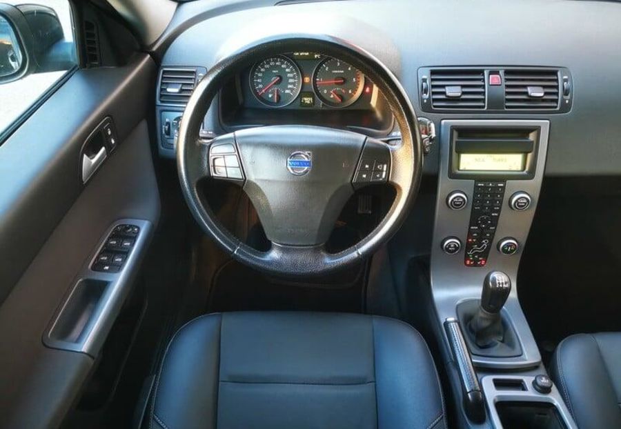 Продам Volvo V50 2006 года в г. Павлоград, Днепропетровская область