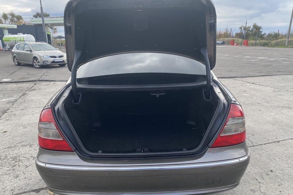 Продам Mercedes-Benz E-Class 2007 года в г. Кривой Рог, Днепропетровская область