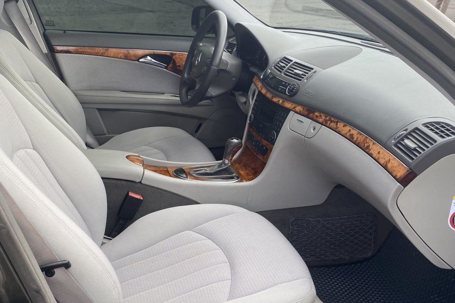 Продам Mercedes-Benz E-Class 2007 года в г. Кривой Рог, Днепропетровская область