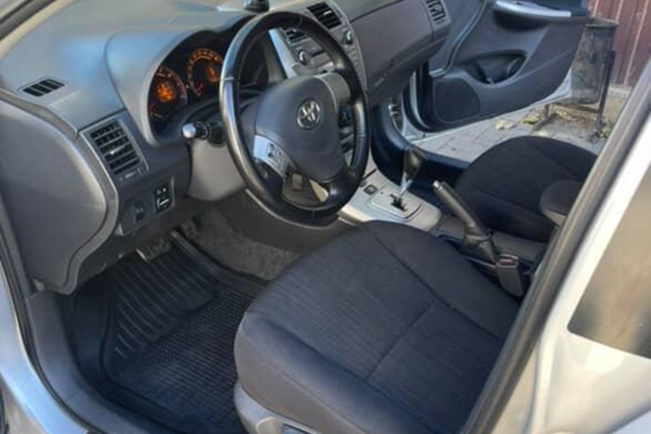 Продам Toyota Corolla 2008 года в Одессе