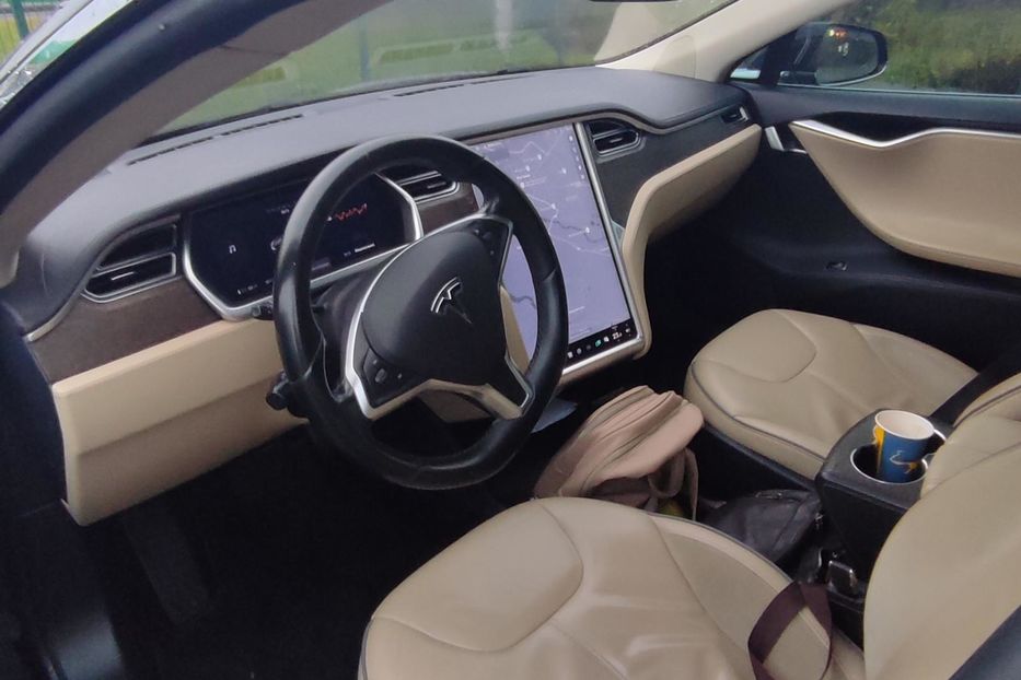 Продам Tesla Model S Р85D 2015 года в Житомире