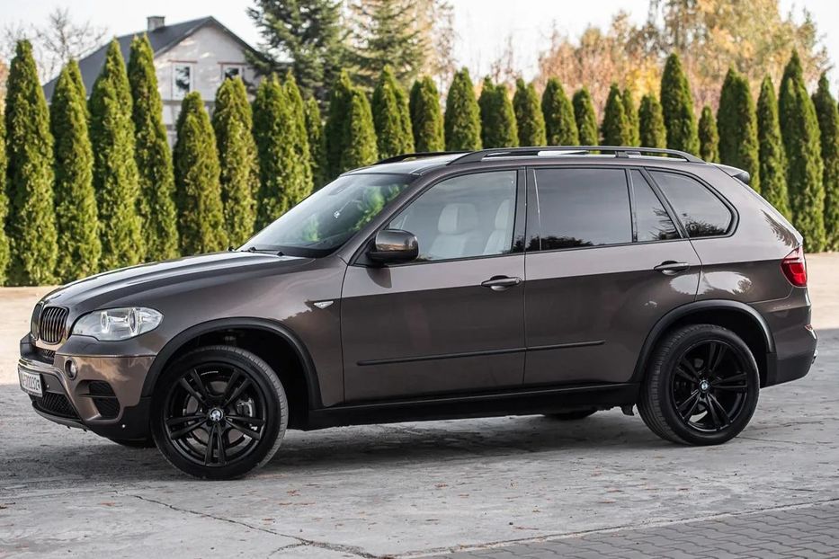 Продам BMW X5 2011 года в Харькове