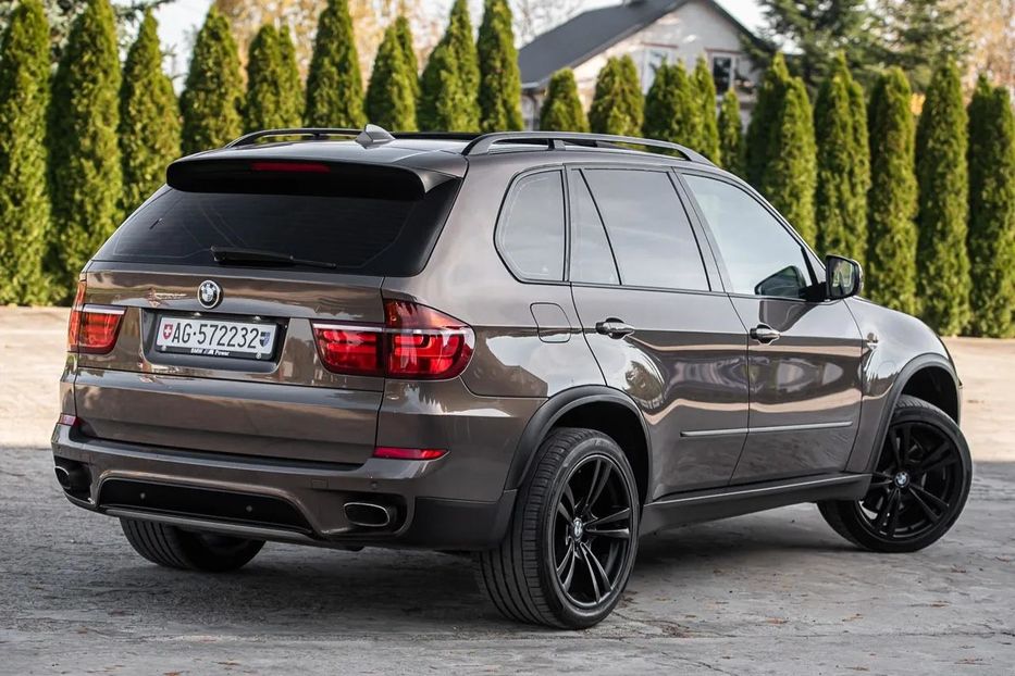 Продам BMW X5 2011 года в Харькове