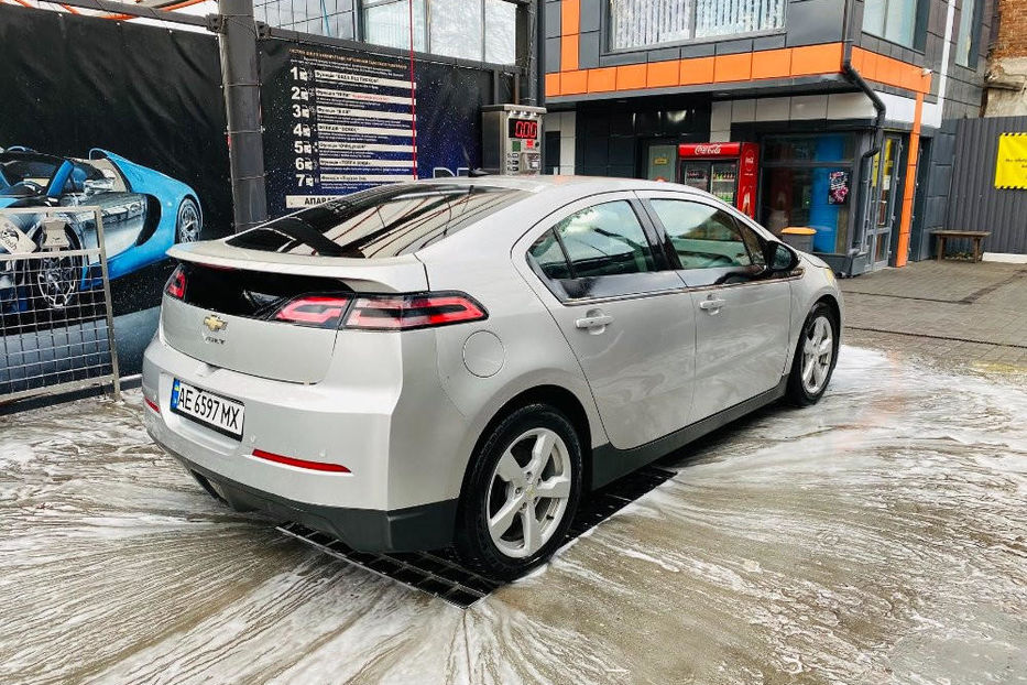 Продам Chevrolet Volt 2014 года в Днепре