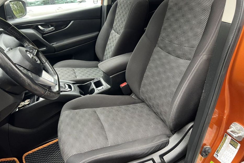 Продам Nissan Qashqai 2017 года в Черновцах