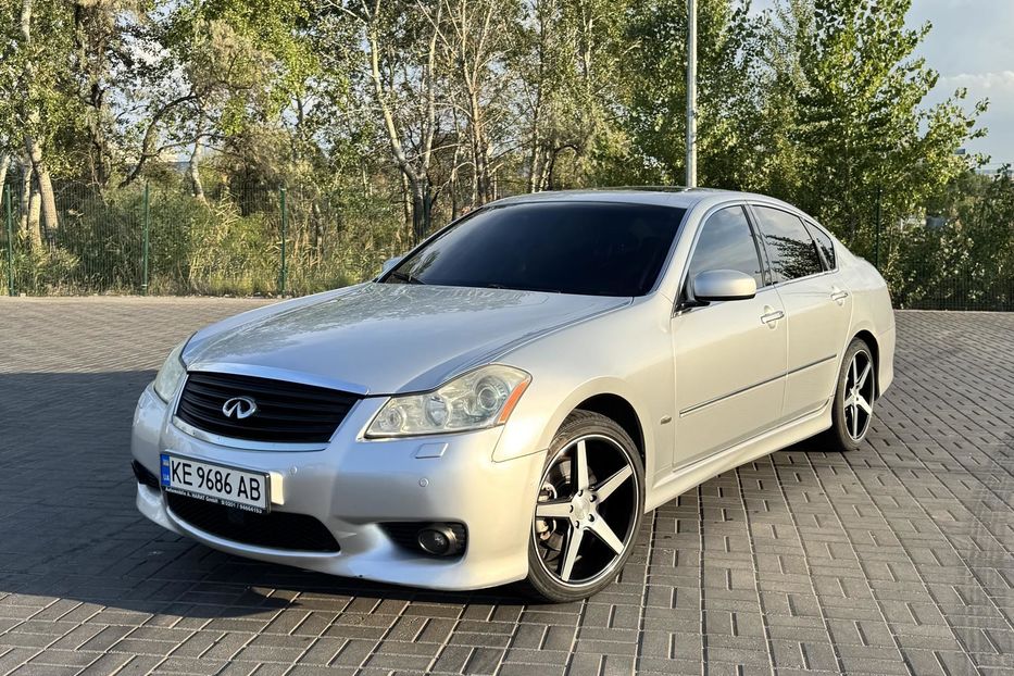 Продам Infiniti M35 X 2008 года в Днепре