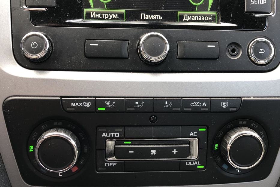 Продам Skoda Octavia A5 Універсал 2012 года в Киеве