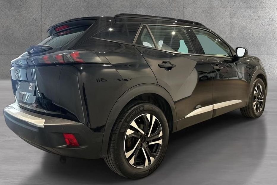 Продам Peugeot 2008 2020 года в Луцке