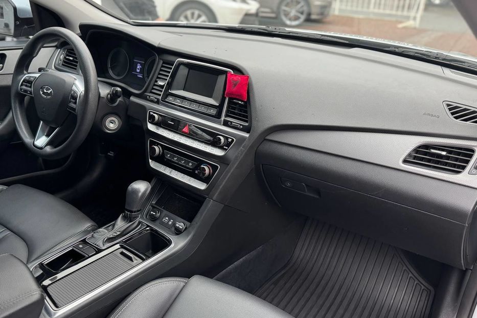 Продам Hyundai Sonata Газ 2017 года в Одессе