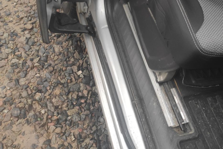 Продам Peugeot 807 2004 года в г. Вишневое, Киевская область