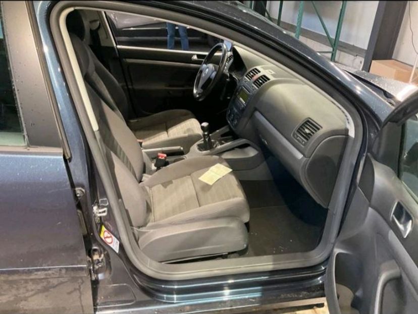 Продам Volkswagen Golf V 1.6 mpi 2007 р в 2007 года в Львове