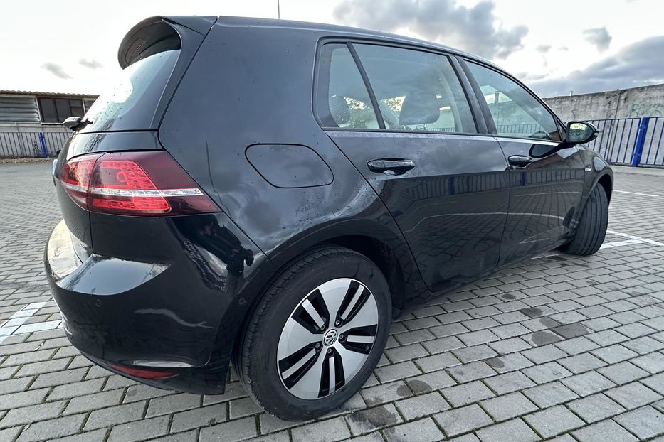 Продам Volkswagen e-Golf 2015 года в Тернополе