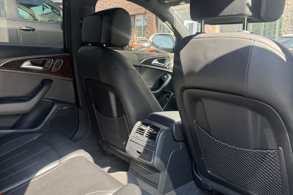 Продам Audi A6 2015 года в Киеве