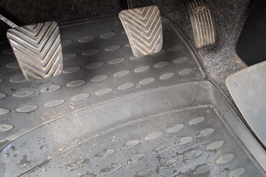 Продам Hyundai H1 груз. Довгий 2006 года в г. Пятихатки, Днепропетровская область