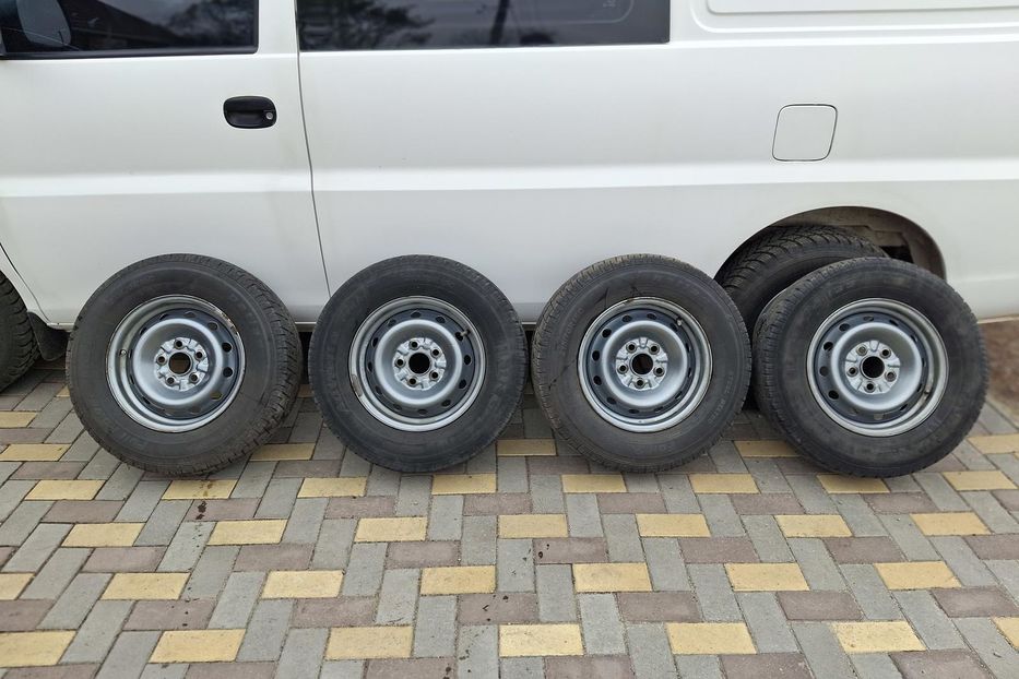 Продам Hyundai H1 груз. Довгий 2006 года в г. Пятихатки, Днепропетровская область