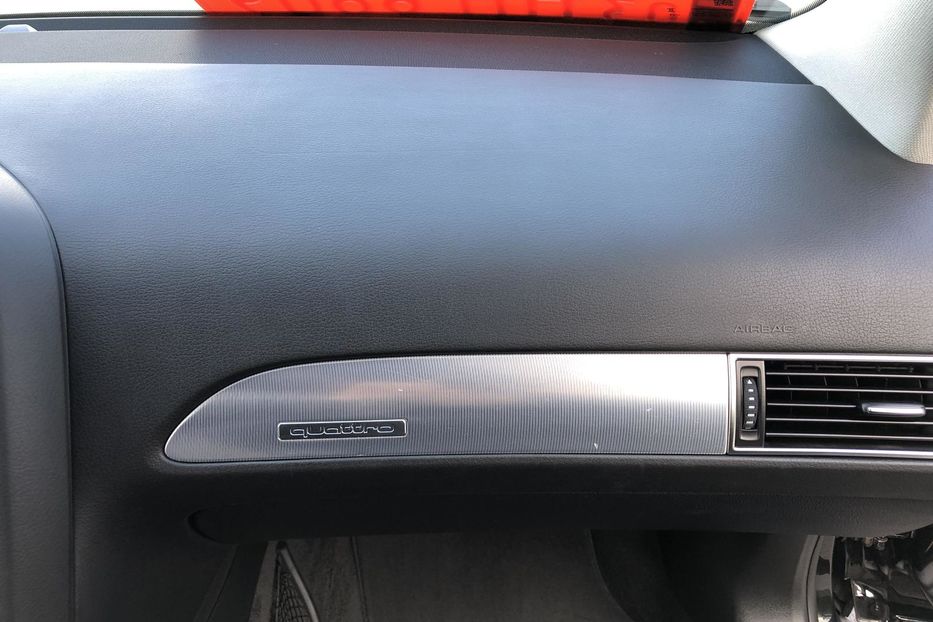 Продам Audi A6 Allroad C6/4F (FL) • 3.0 ТDІ Tiptronic 2011 года в Житомире