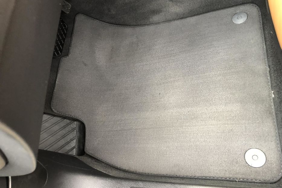 Продам Audi A6 C6/4F (FL) • 3.0 TDI Tiptronic 2010 года в Житомире