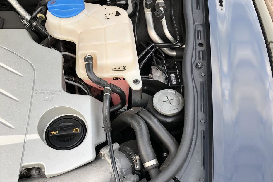 Продам Audi A6 C6/4F (FL) • 3.0 TDI Tiptronic 2010 года в Житомире