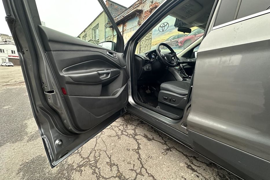 Продам Ford Escape SE 2014 года в Чернигове