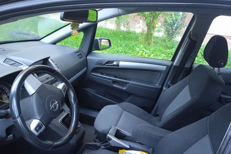 Продам Opel Zafira B 2006 года в Ровно