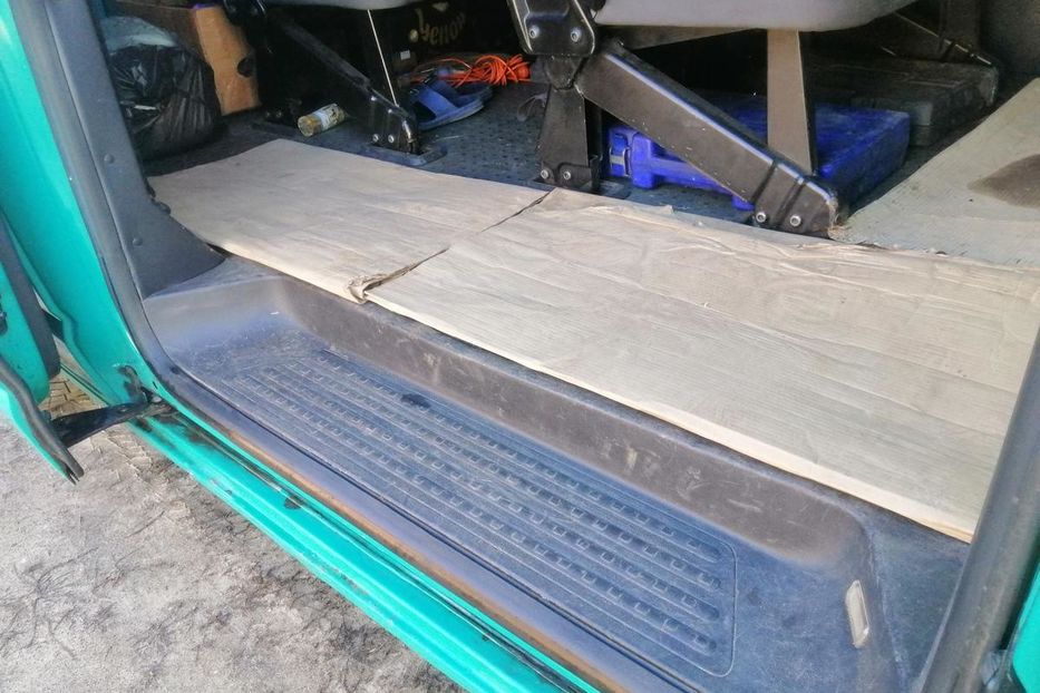 Продам Volkswagen T5 (Transporter) пасс. 2009 года в г. Нежин, Черниговская область