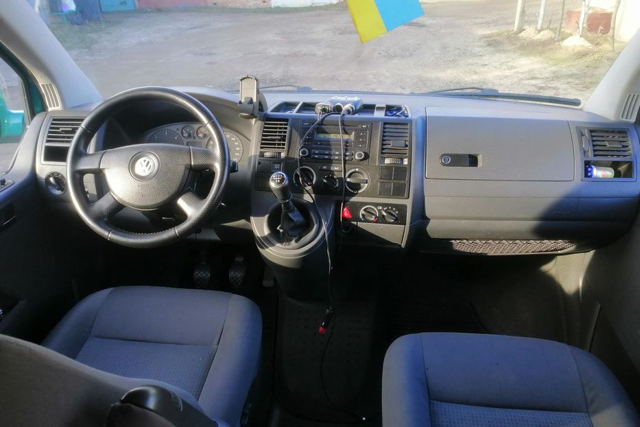 Продам Volkswagen T5 (Transporter) пасс. 2009 года в г. Нежин, Черниговская область