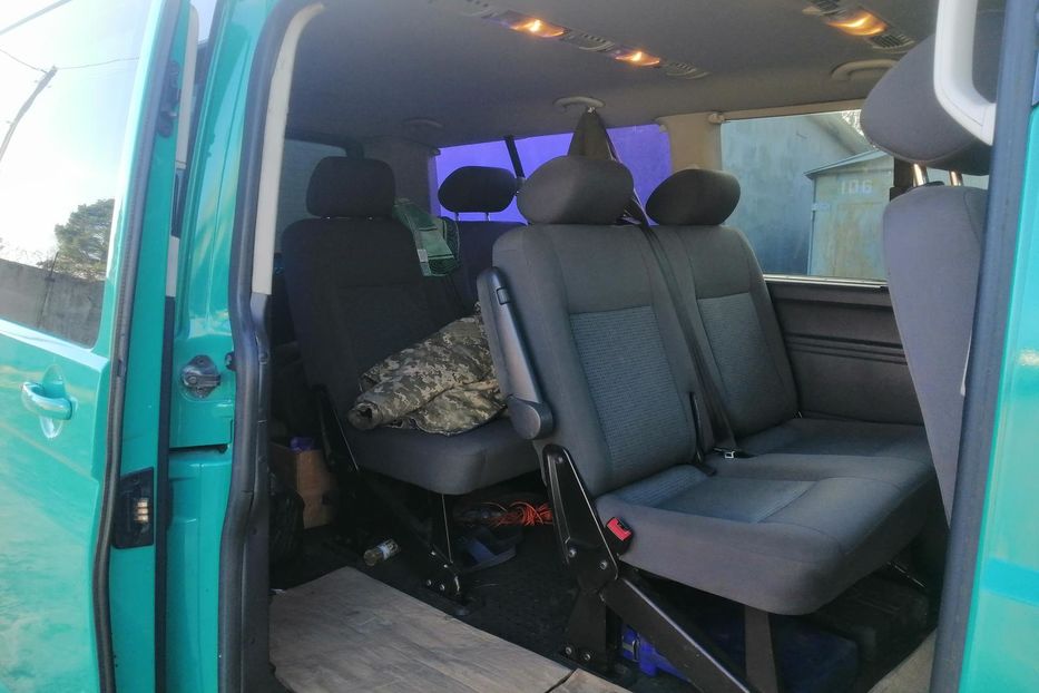 Продам Volkswagen T5 (Transporter) пасс. 2009 года в г. Нежин, Черниговская область