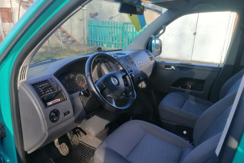 Продам Volkswagen T5 (Transporter) пасс. 2009 года в г. Нежин, Черниговская область