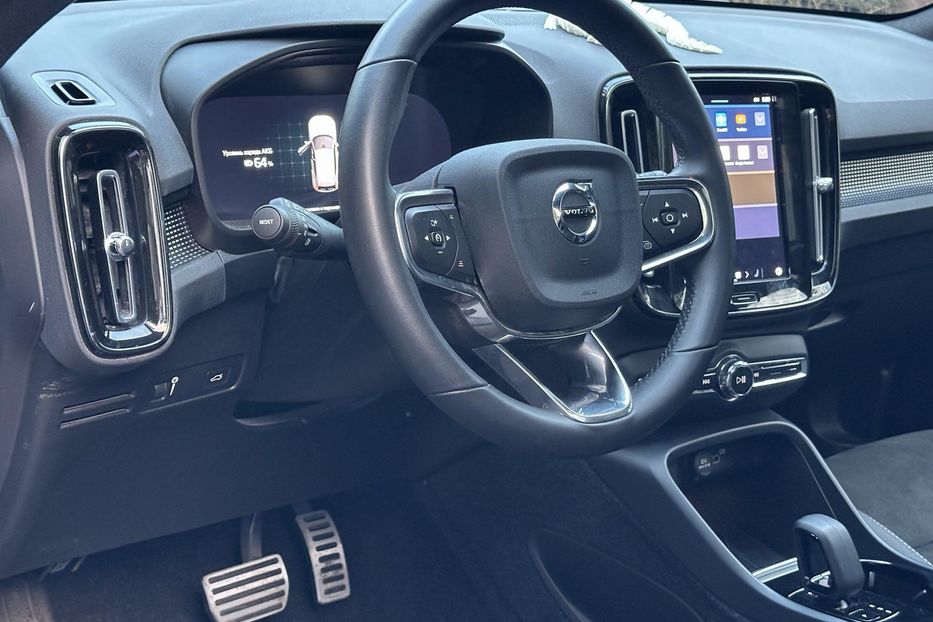 Продам Volvo S40 XC40 Recharge Pure Electric  2021 года в Киеве