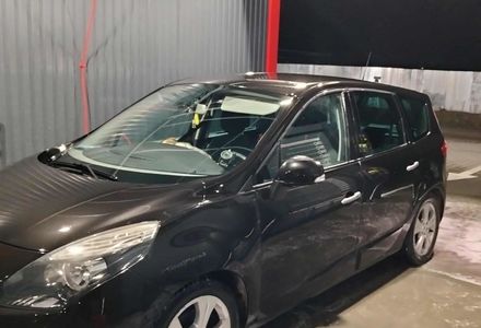 Продам Peugeot Scenic 7-місний 2010 года в Львове