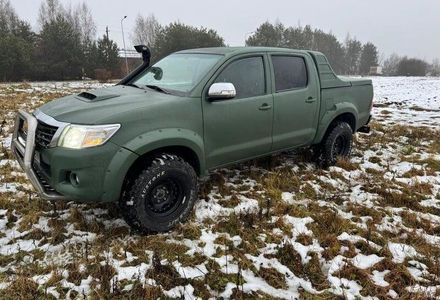 Продам Toyota Hilux 2011 года в г. Павлоград, Днепропетровская область