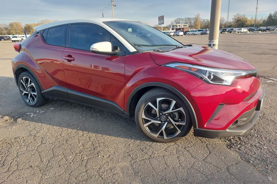 Продам Toyota C-HR Автомат 2018 года в Киеве
