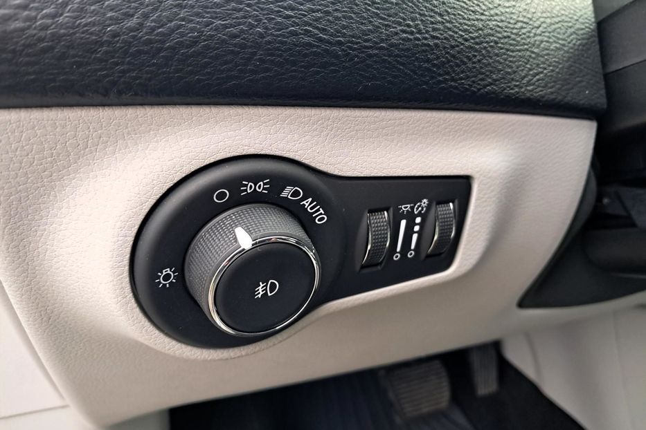 Продам Volkswagen Tiguan 2,4 І 2018 года в Черкассах