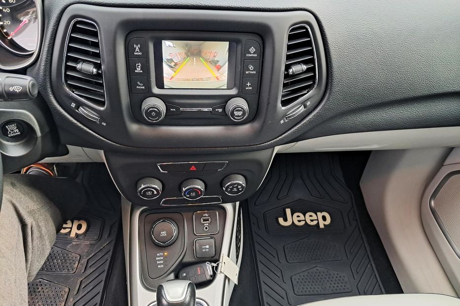 Продам Volkswagen Tiguan 2,4 І 2018 года в Черкассах