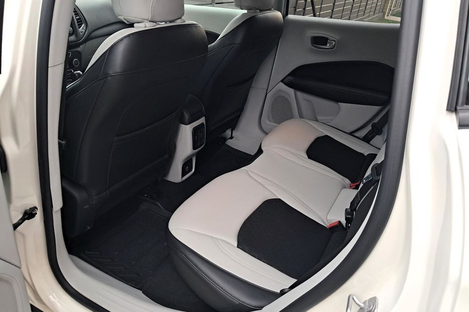 Продам Volkswagen Tiguan 2,4 І 2018 года в Черкассах