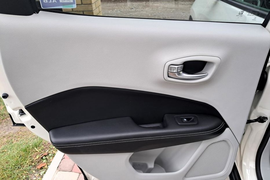 Продам Volkswagen Tiguan 2,4 І 2018 года в Черкассах