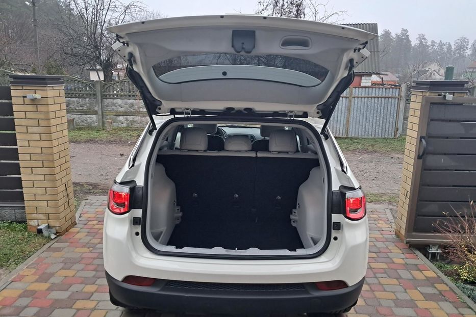 Продам Volkswagen Tiguan 2,4 І 2018 года в Черкассах