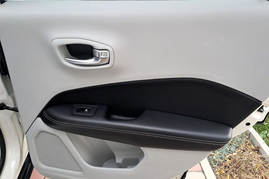 Продам Volkswagen Tiguan 2,4 І 2018 года в Черкассах