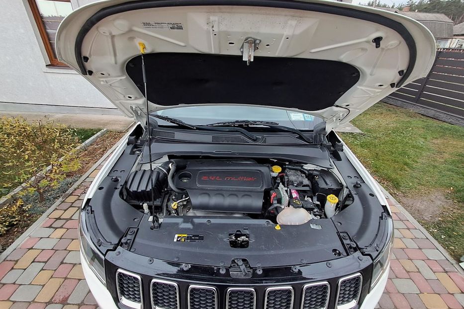 Продам Volkswagen Tiguan 2,4 І 2018 года в Черкассах