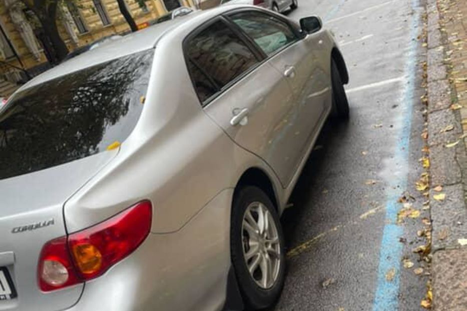 Продам Toyota Corolla 2008 года в Одессе