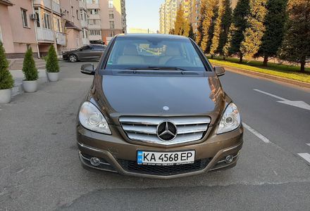 Продам Mercedes-Benz B 200 2009 года в Киеве