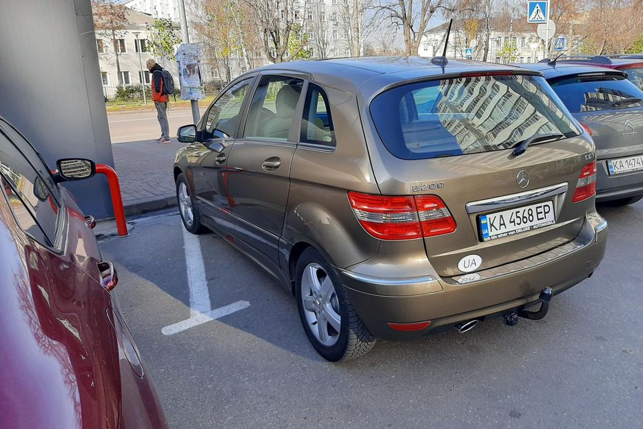 Продам Mercedes-Benz B 200 2009 года в Киеве