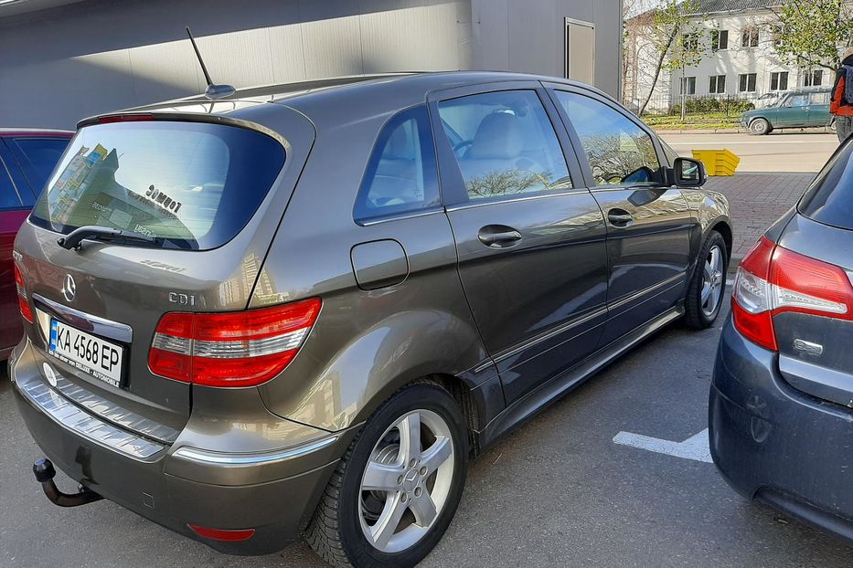 Продам Mercedes-Benz B 200 2009 года в Киеве