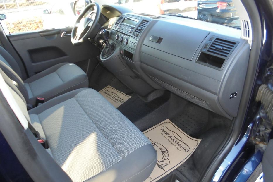 Продам Volkswagen T5 (Transporter) груз Продам Volkswagen T5 2009 года в Львове