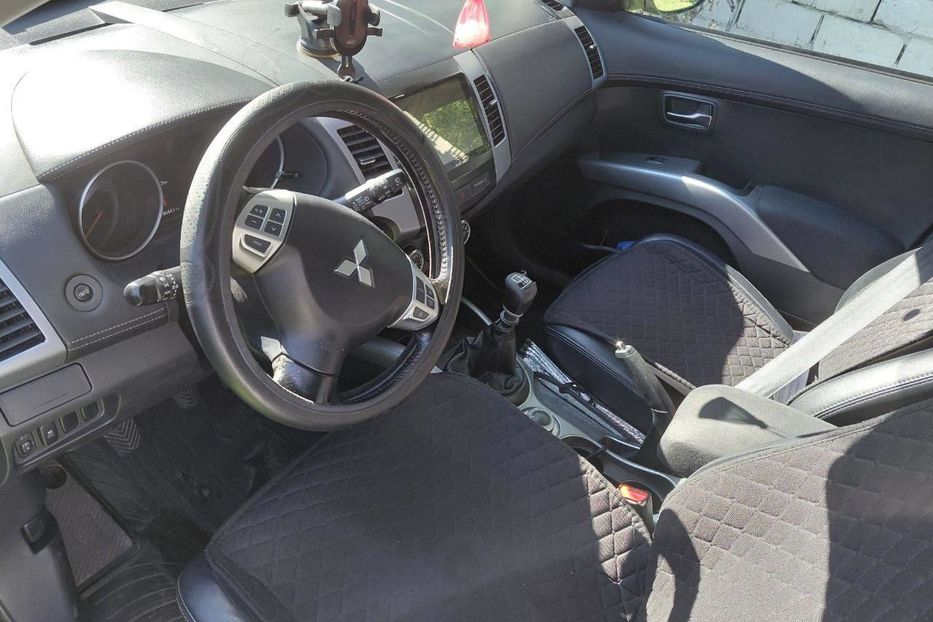 Продам Mitsubishi Outlander Base 2011 года в г. Козин, Ровенская область