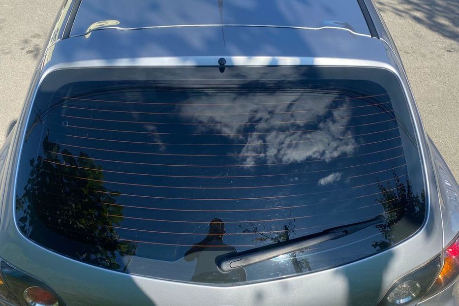 Продам Mazda 3 хечбек  2005 года в Киеве