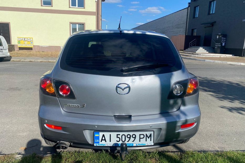 Продам Mazda 3 хечбек  2005 года в Киеве